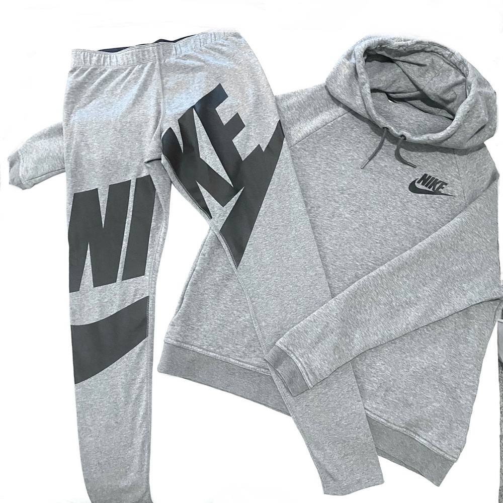 NIKE SET SIZE MEDIUM